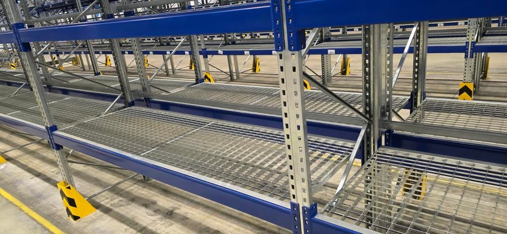 Bito pallet stellingen, gebruikt v.v. verzinkte roosters., Ophalen, Gebruikt