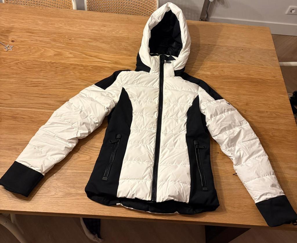 Goldbergh Ski Jas Wit/Zwart Maat 36 (S), Kleding | Dames, Wintersportkleding, Ophalen of Verzenden, Gedragen, Maat 36 (S), Jack