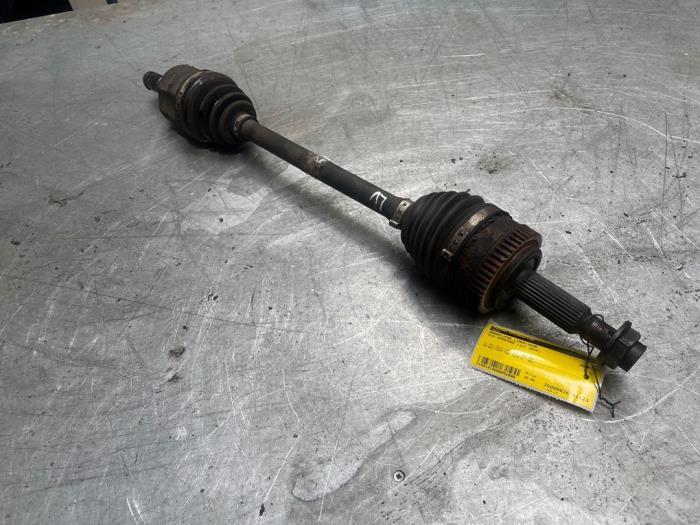 Aandrijfas links-voor van een Kia Sportage, -, -, Ophalen of Verzenden, -