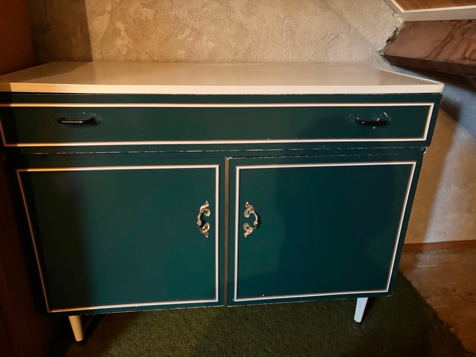 Vintage Commode uit de jaren '70 - Groen met Wit, Antiek en Kunst, Antiek | Meubels | Kasten, Ophalen