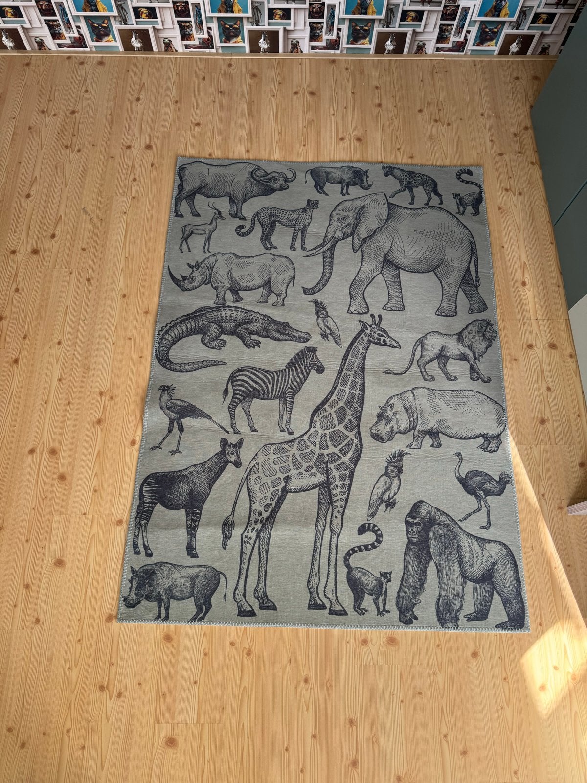 Vloerkleed met dierenprint 120x160 cm, Huis en Inrichting, Gebruikt, 100 tot 150 cm, Groen, Ophalen of Verzenden