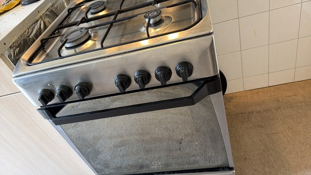 Gasfornuis Indesit 60cm, Ophalen, Gebruikt, Hete lucht, 4 kookzones