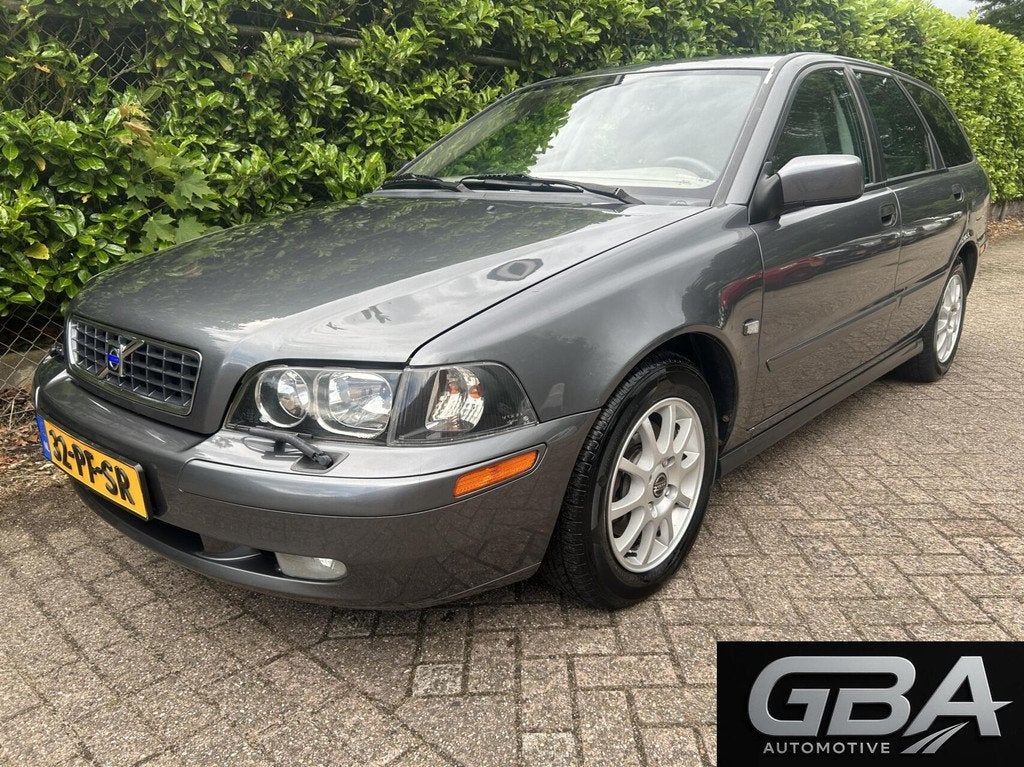 Volvo V40 2.0 Europa Nordic Nette Auto APK t/m 13-02-2027!, Voorwielaandrijving, 136 pk, Gebruikt, 1948 cc