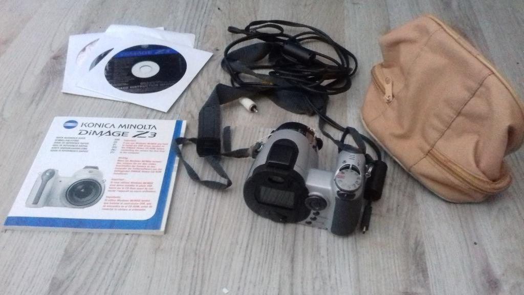 fotocamera, Ophalen of Verzenden, Zo goed als nieuw, Konica, 8 keer of meer