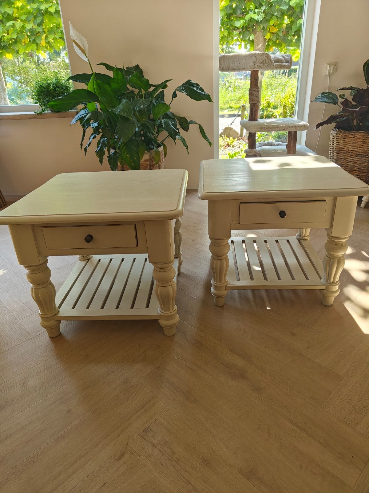 2x Landelijke witte bijzet/salontafels 60x60x50cm, Ophalen, 50 – 75, Gebruikt, 50 tot 100 cm