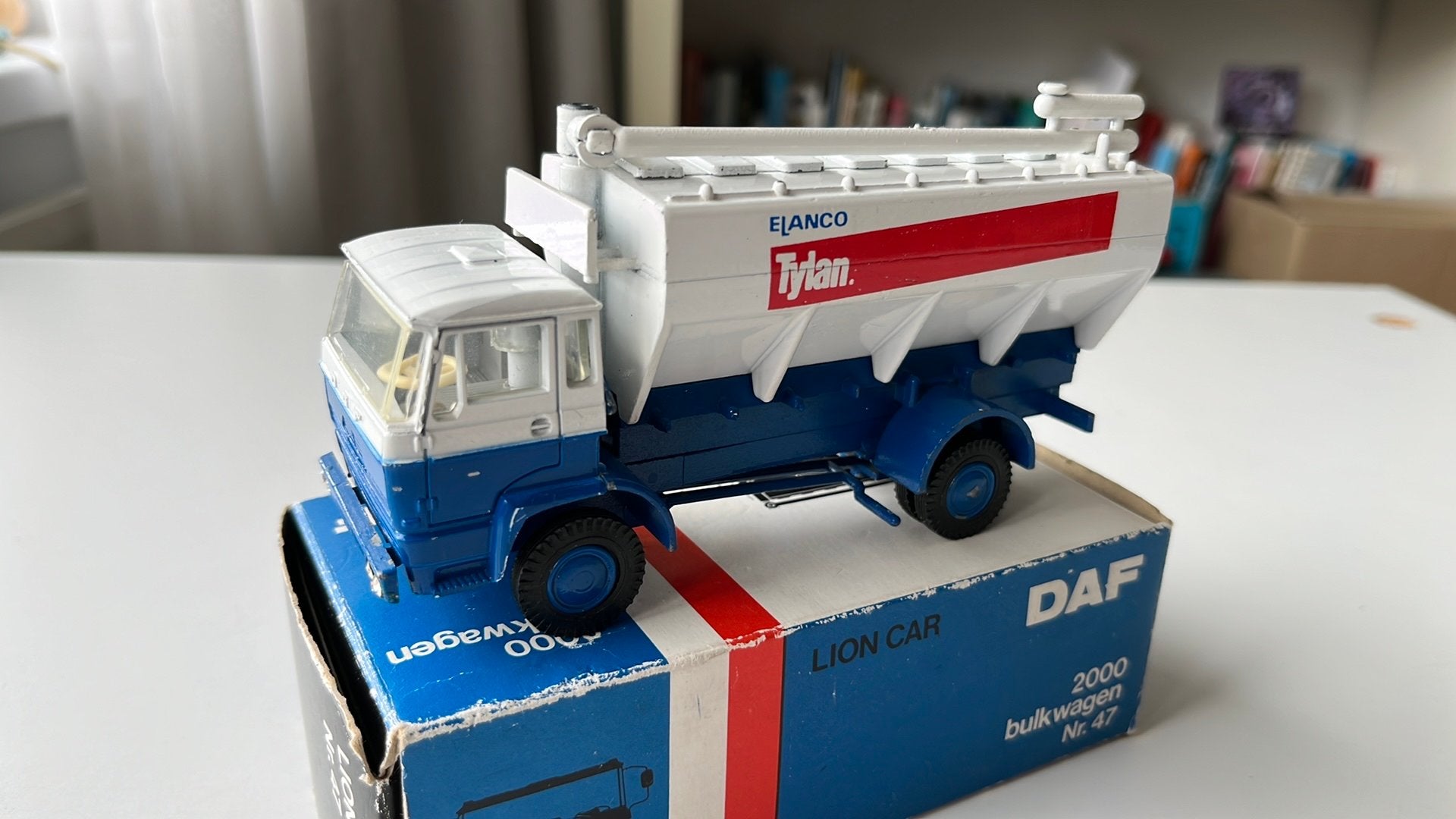 Lion Car DAF 2000 bulkwagen ELANCO TYLAN met originele doos, Ophalen of Verzenden, Zo goed als nieuw, Bus of Vrachtwagen, Lion Toys