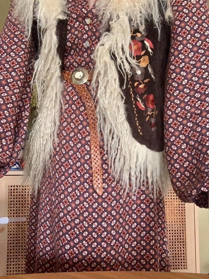 Vintage shearling embroidery waistcoat S M bohemian gilet, Maat 38/40 (M), -, Ophalen of Verzenden, Zo goed als nieuw