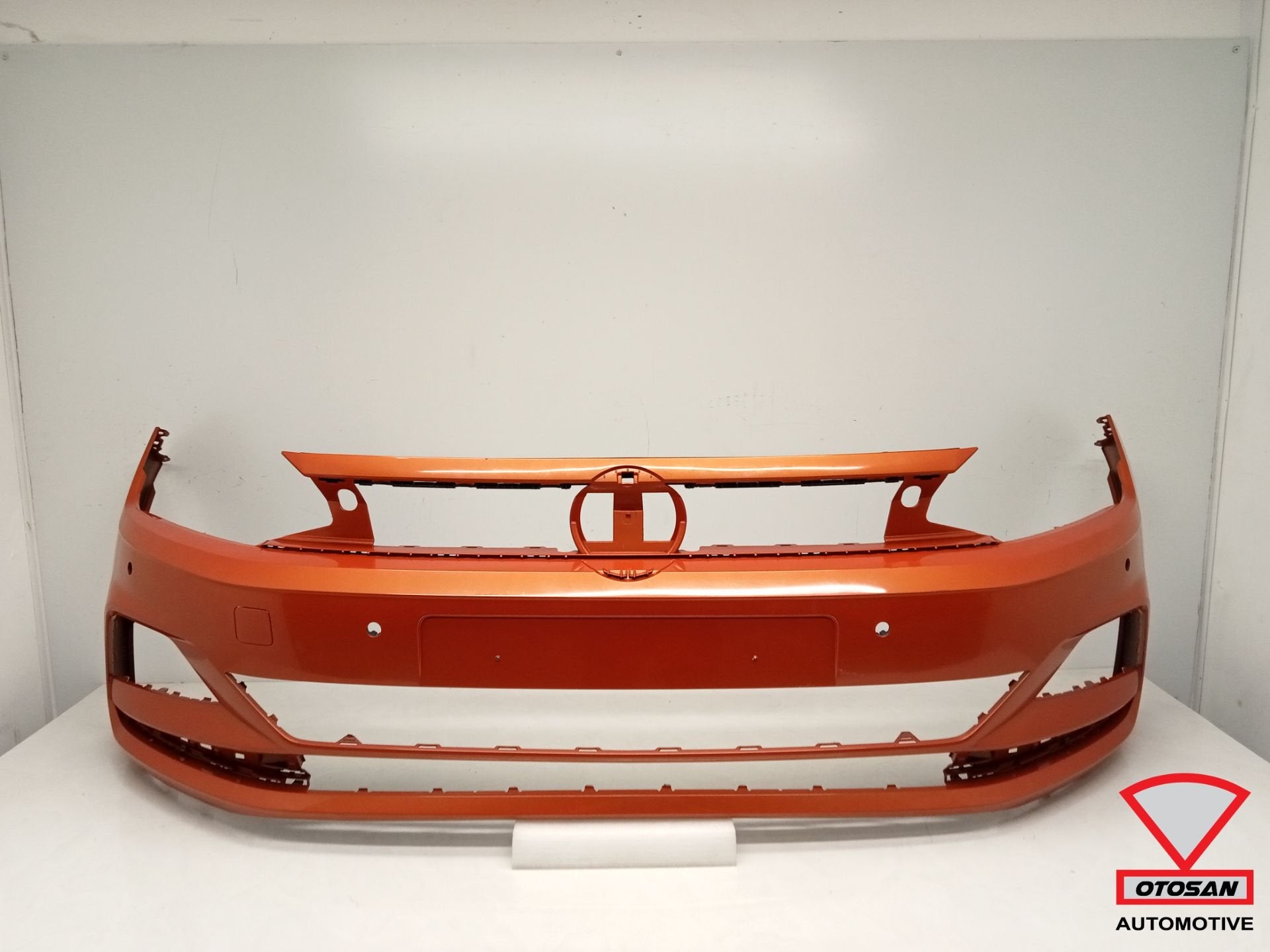 VW Polo 2G 2017-2021 Voorbumper Bumper 4xPDC, Auto-onderdelen, Gebruikt, Volkswagen, Volkswagen AG, Bumper