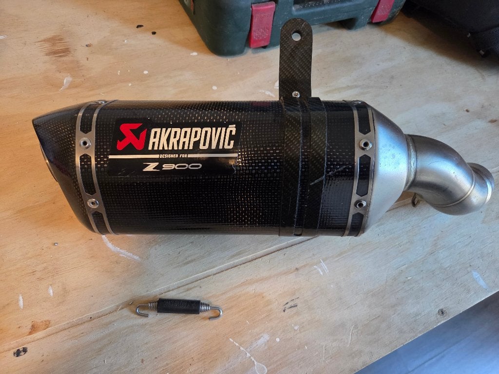 Akrapovic Uitlaat Slip-On Carbon Z 900, Ophalen, Gebruikt
