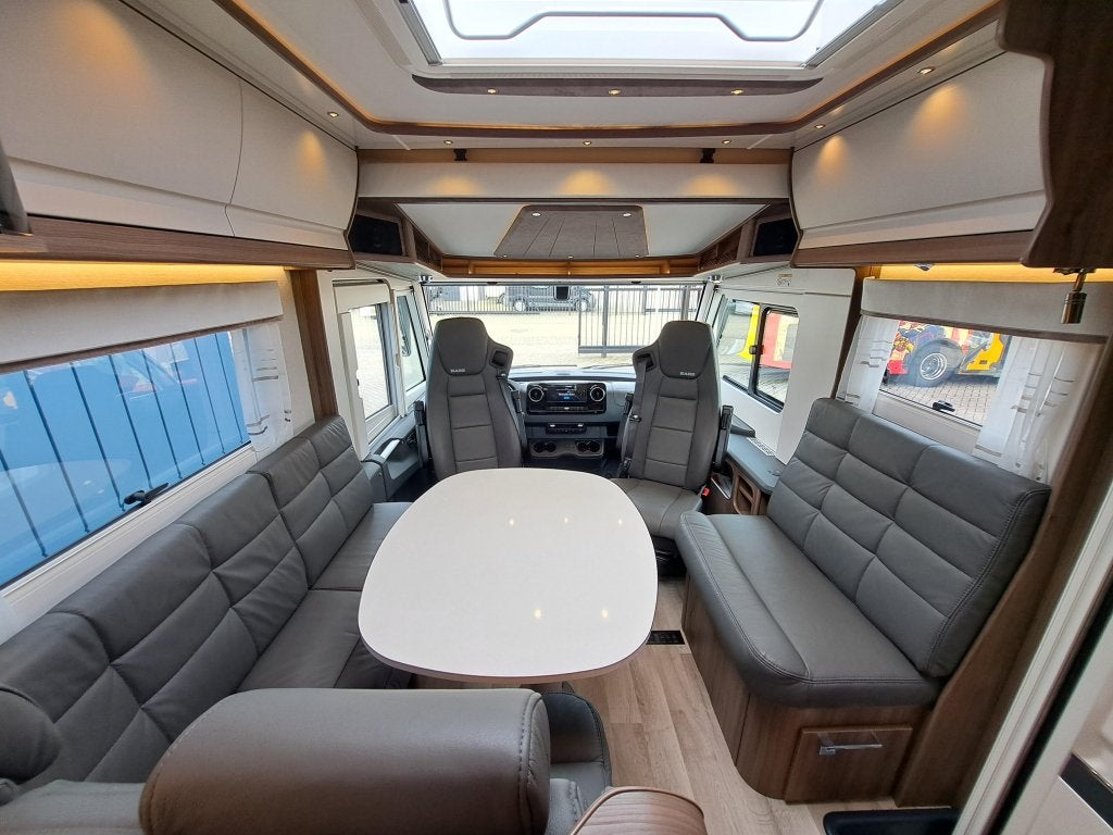 Caravans And Camping Kabe