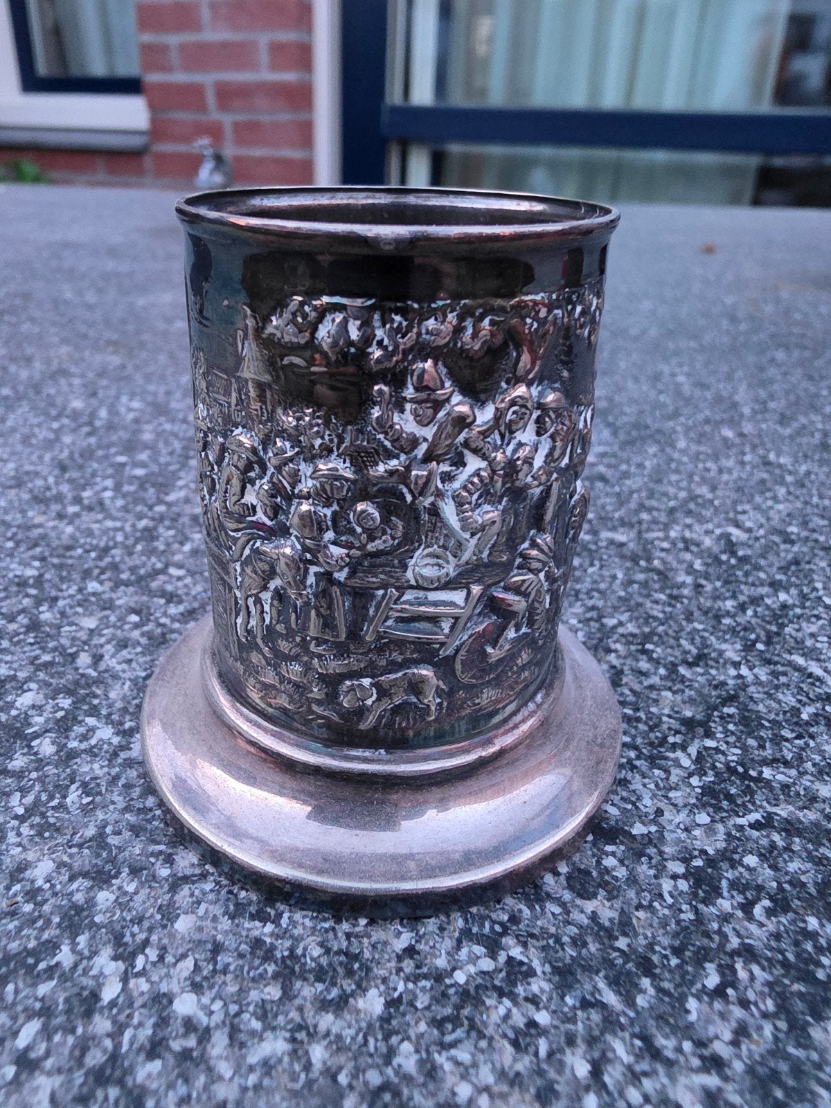 Antieke Zilveren Douwe Egberts Beker met Reliëfdecoratie, Antiek en Kunst, Ophalen of Verzenden
