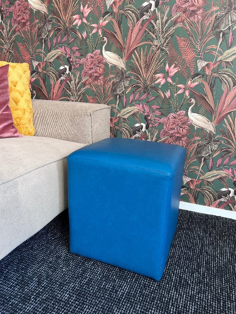 Lederen poef, Ophalen, Minder dan 50 cm, Rond, Zo goed als nieuw