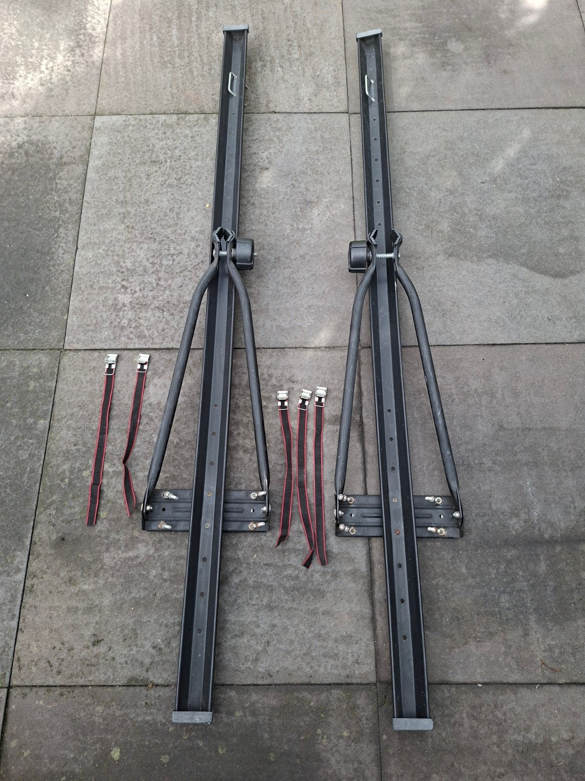 Fietsdrager rails, Ophalen, 2 fietsen, Gebruikt, Dakdrager