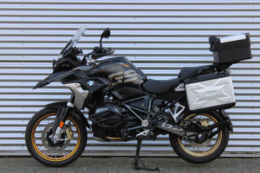 BMW R 1250 GS |Akrapovic | Dynamic Pakket | Comfort Pakket |, Verkoop.motorrad@oostland-enschede.nl, 1254 cc, Handvatverwarming