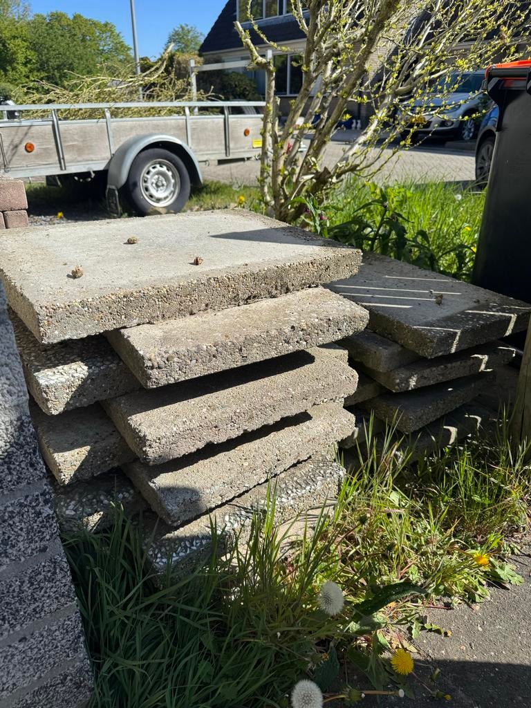 Gebruikte betonnen terrastegels 24 stuks, Tuin en Terras, Ophalen, Gebruikt, Minder dan 5 m², Beton