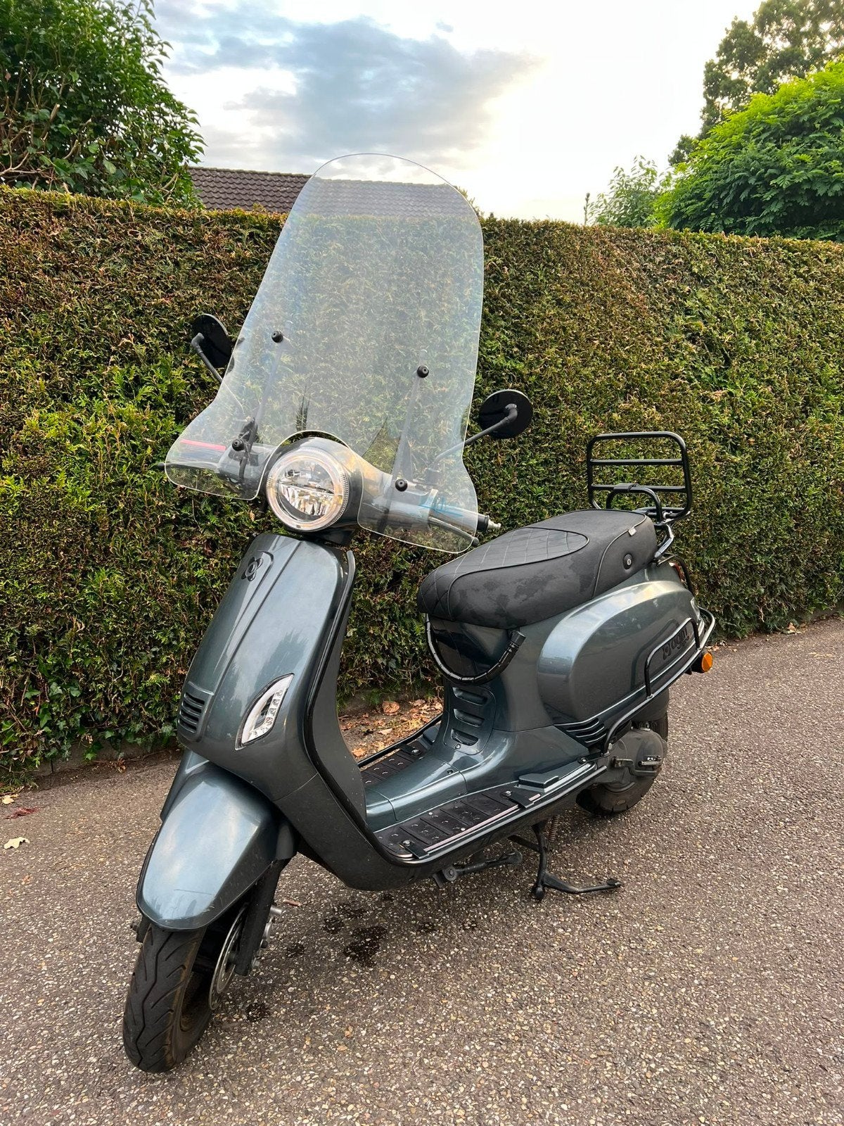 Prachtige scooter AGM met hoog windscherm, Ophalen, Benzine, Overige merken