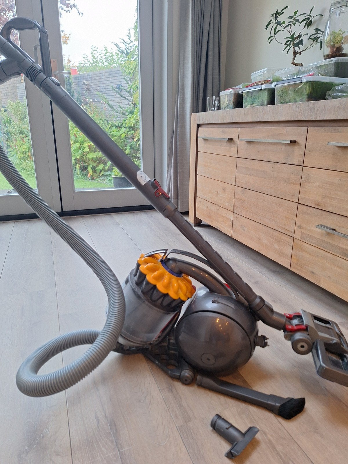 Dyson DC33c Plus stofzuiger, Ophalen, Inclusief accessoires, Gebruikt, Dyson