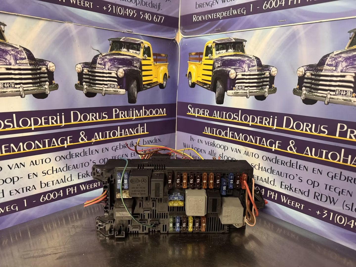 Mercedes E klasse w211 zekeringkast, Auto-onderdelen, Elektronica en Kabels, Mercedes-Benz, Gebruikt, Ophalen of Verzenden