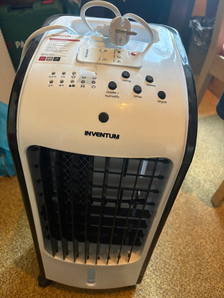 Inventium luchtkoeler, Witgoed en Apparatuur, Ventilatoren, Ophalen, Ventilator met afstandsbediening, Zo goed als nieuw, Torenventilator