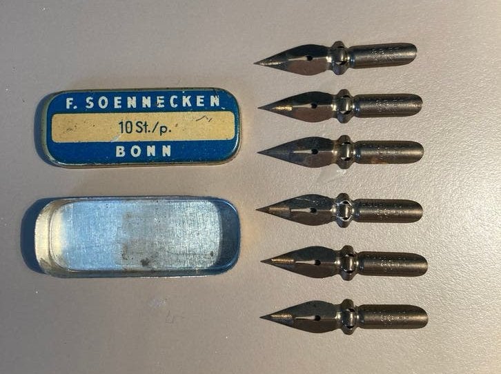 Kroontjespennen in origineel doosje, Ophalen of Verzenden, Zo goed als nieuw