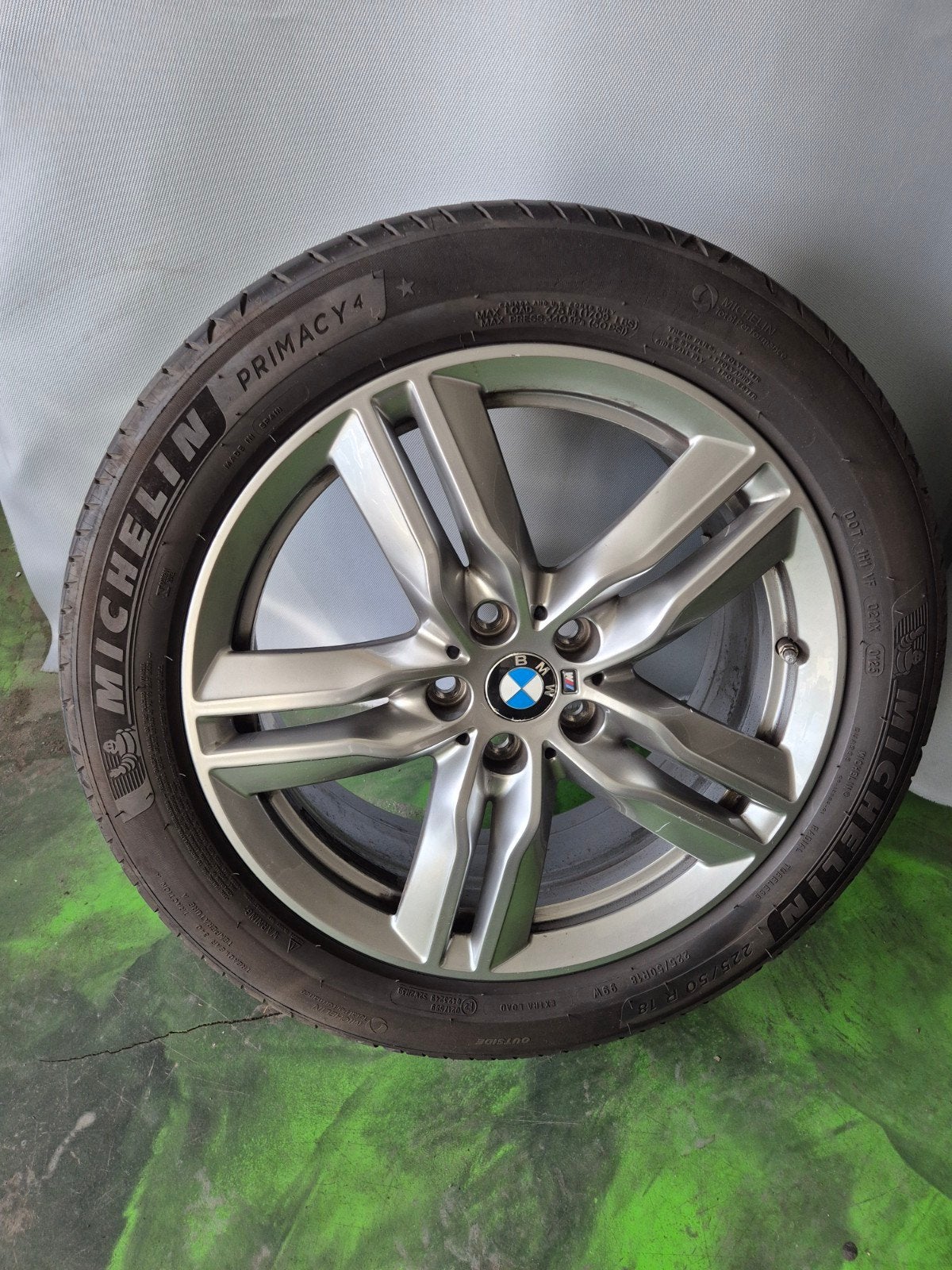 BMW X1 originele 18 inch velgen met Michelin banden, 18 inch, Gebruikt, Banden en Velgen, Ophalen of Verzenden