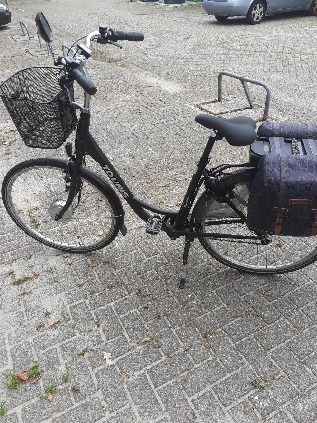 Touring E-bike met mand en fietstassen, Ophalen