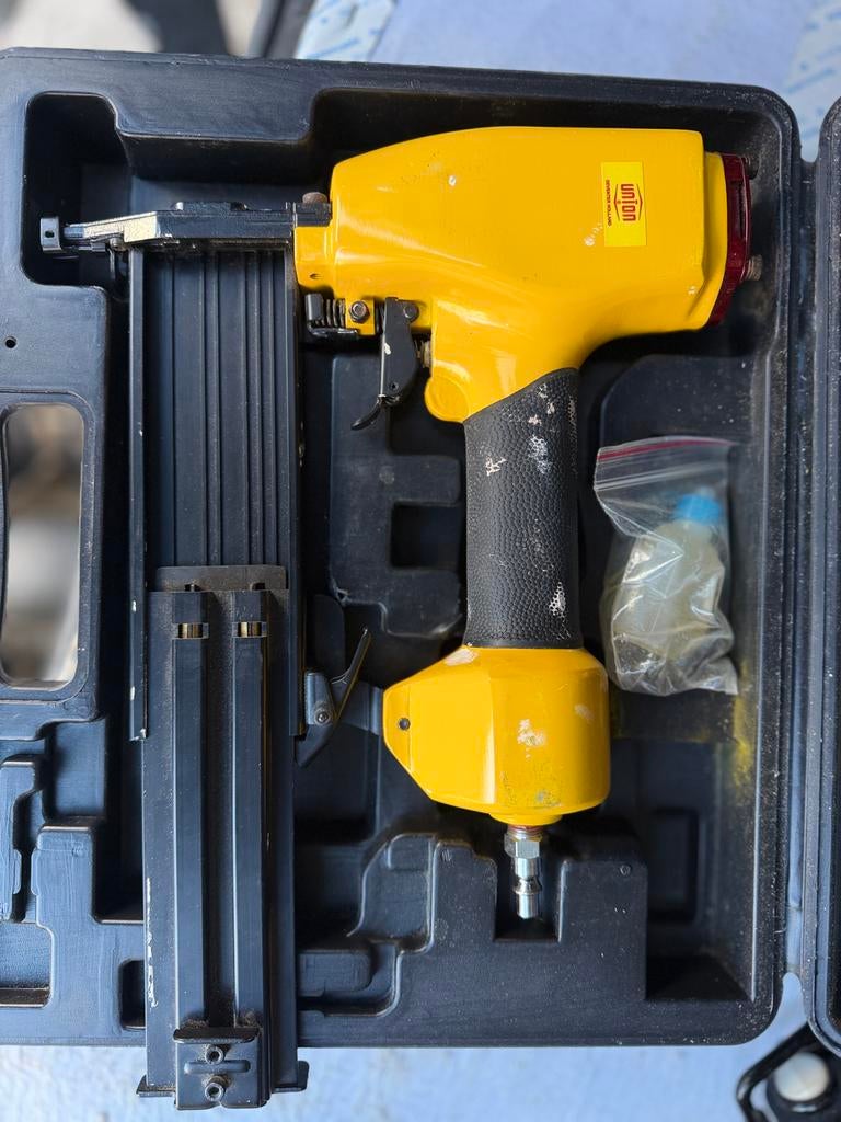 Union 3AD/N-50U Pneumatische Spijkerpistool in Koffer, Ophalen of Verzenden, Zo goed als nieuw