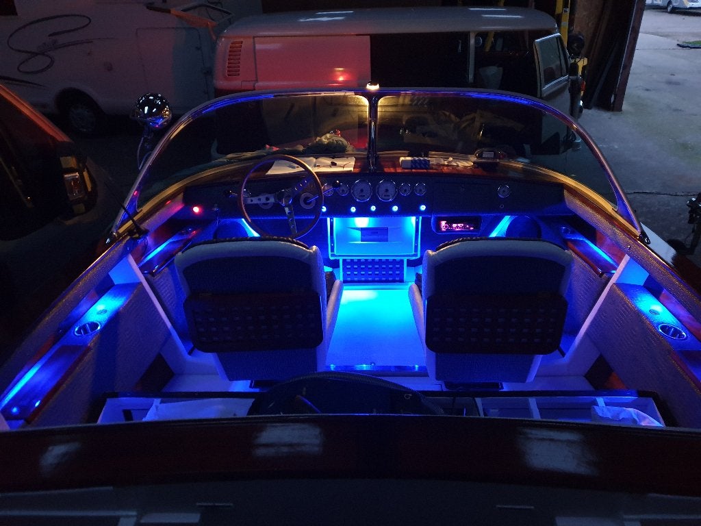 Riviera – Exclusieve custom-built klassieke mahonie runabout, Watersport en Boten, Speedboten, Ophalen, Overige merken, Binnenboordmotor