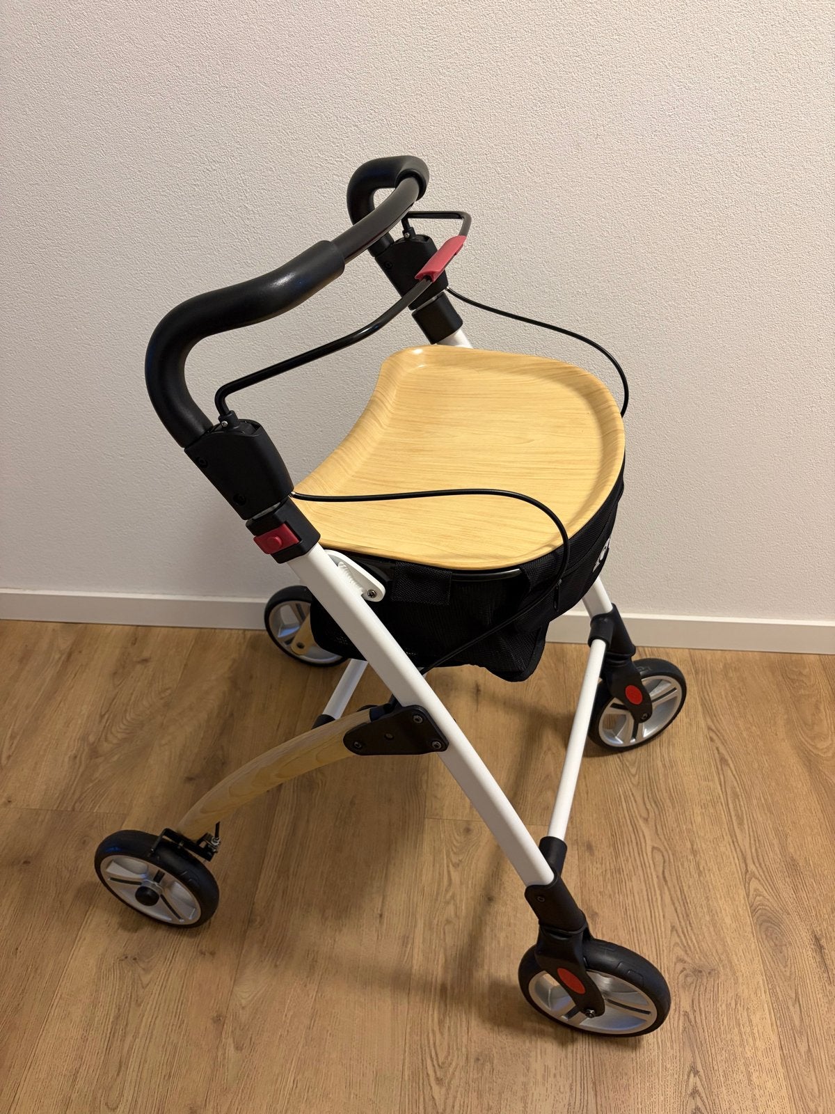 Mobilex rollator voor binnenshuis, met handig dienblad, Ophalen of Verzenden, Zo goed als nieuw