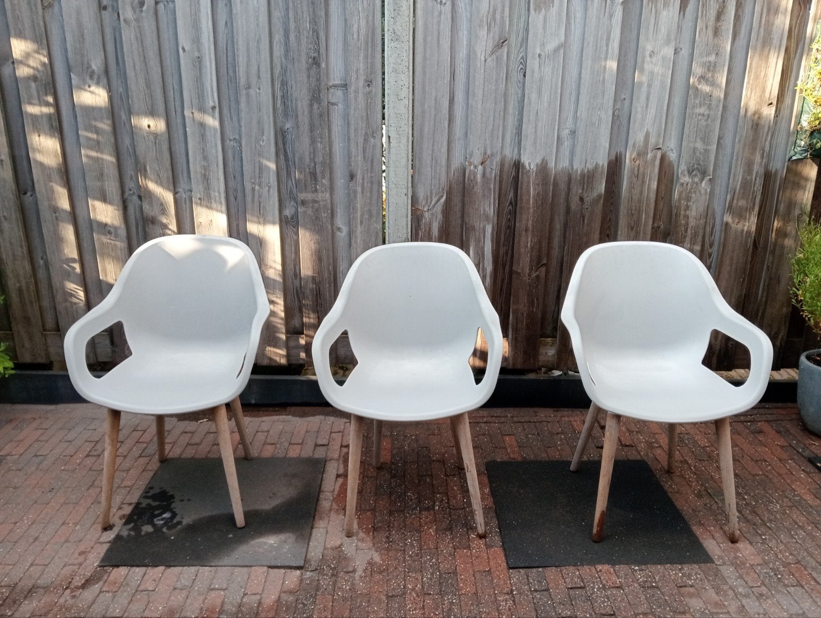 3 tuin (eet) tafel stoelen, Ophalen, Gebruikt