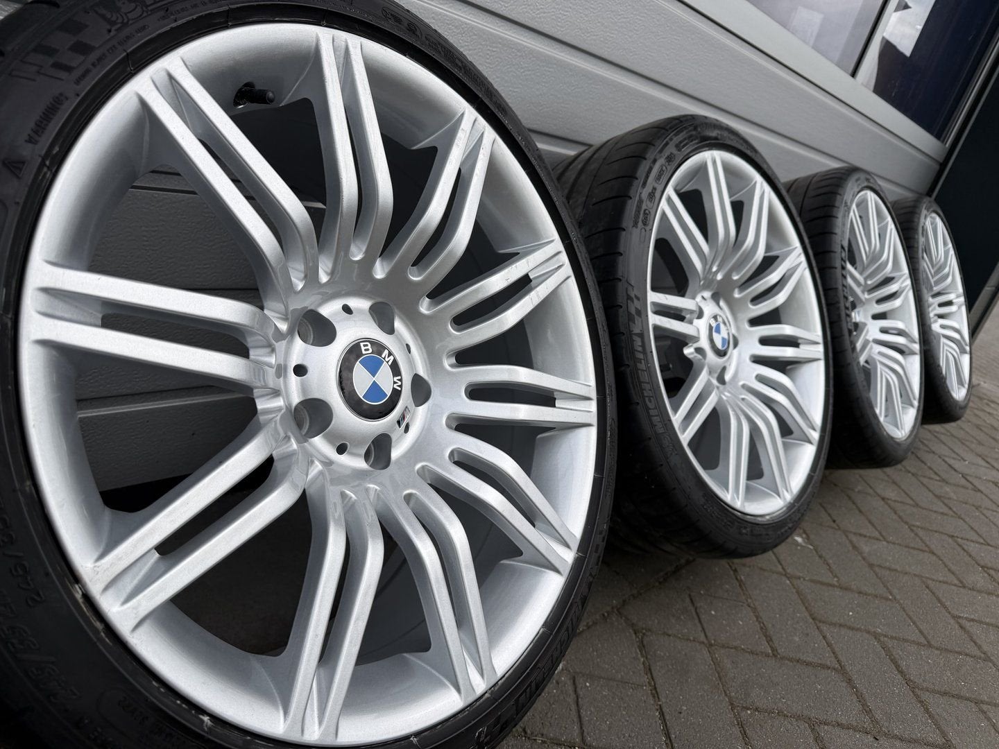19 inch BMW 5 6 serie E39 E60 E61 E63 E38 E34 velgen banden, Auto-onderdelen, Banden en Velgen, Banden en Velgen, Zomerbanden