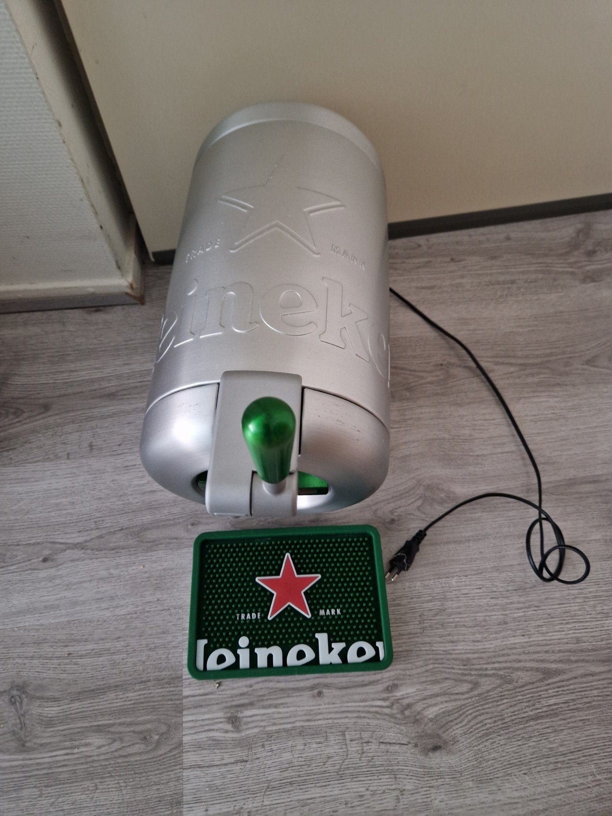Heineken The Sub thuistap met lekbakje, Witgoed en Apparatuur, Thuistaps, Ophalen, Zo goed als nieuw
