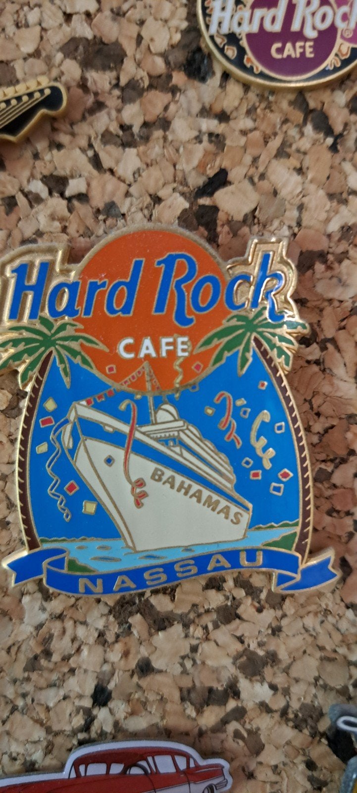 Hard Rock Cafe Pin Bahamas Nassau Cruise Ship, Ophalen of Verzenden, Zo goed als nieuw, Gebruiksvoorwerp
