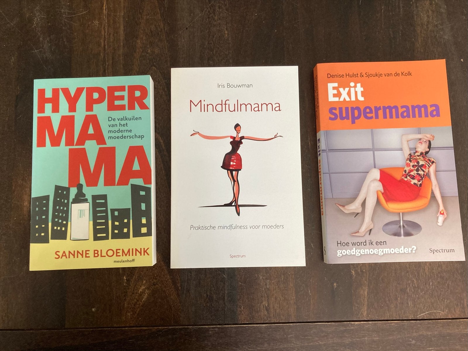 Boekenpakket: HyperMama, Mindfulmama, Exit Supermama, Boeken, Ophalen of Verzenden, Zo goed als nieuw, Opvoeding tot 6 jaar