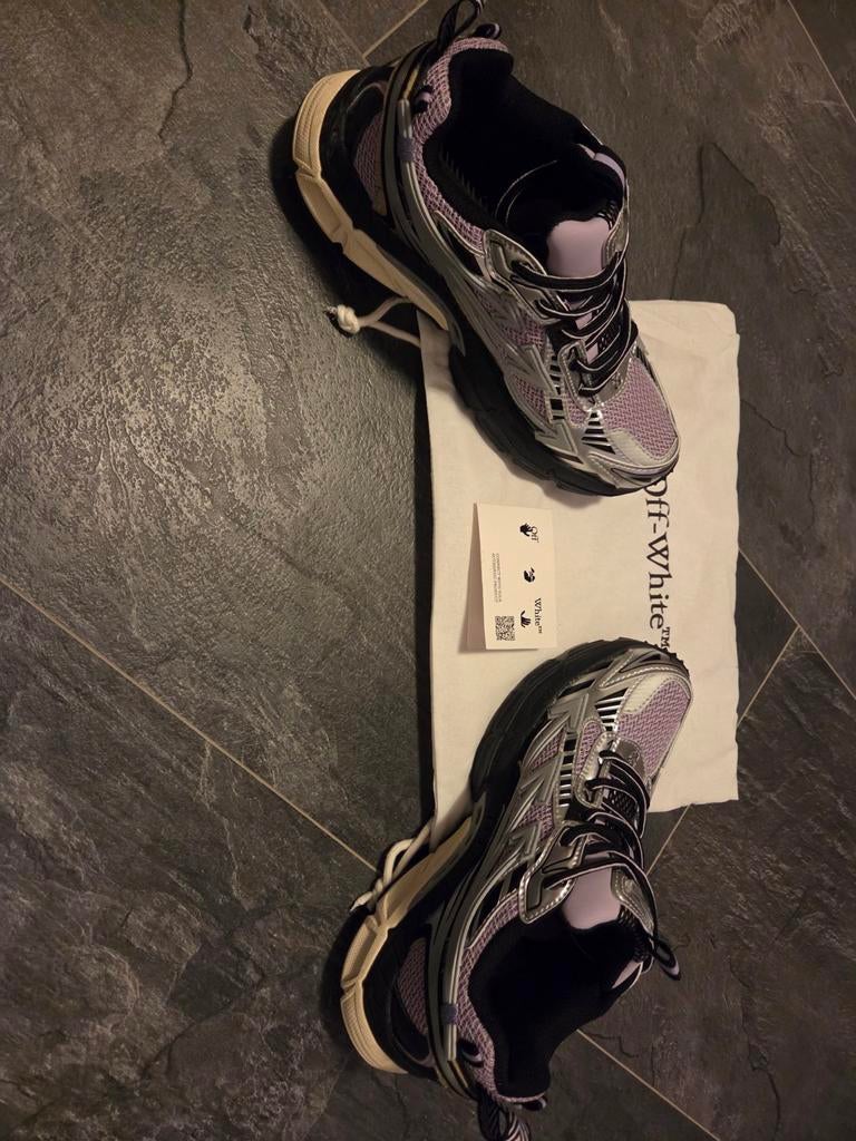 Off White sneakers - Zo goed als nieuw (zonder zool), Ophalen of Verzenden