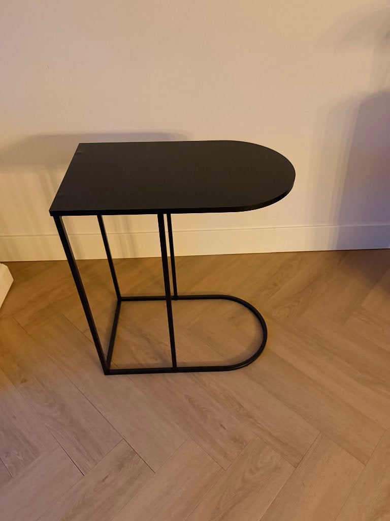 Bijzettafeltje, Minder dan 55 cm, Rond, Zo goed als nieuw, Hout
