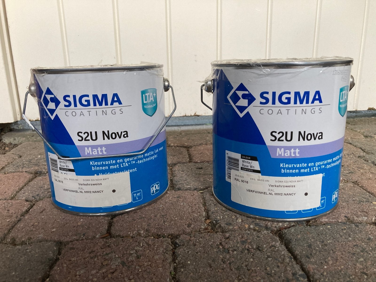 Sigma S2U Nova Matt RAL 9016 Verkeerswit 2.5L, Ophalen, Wit, Nieuw, Verf