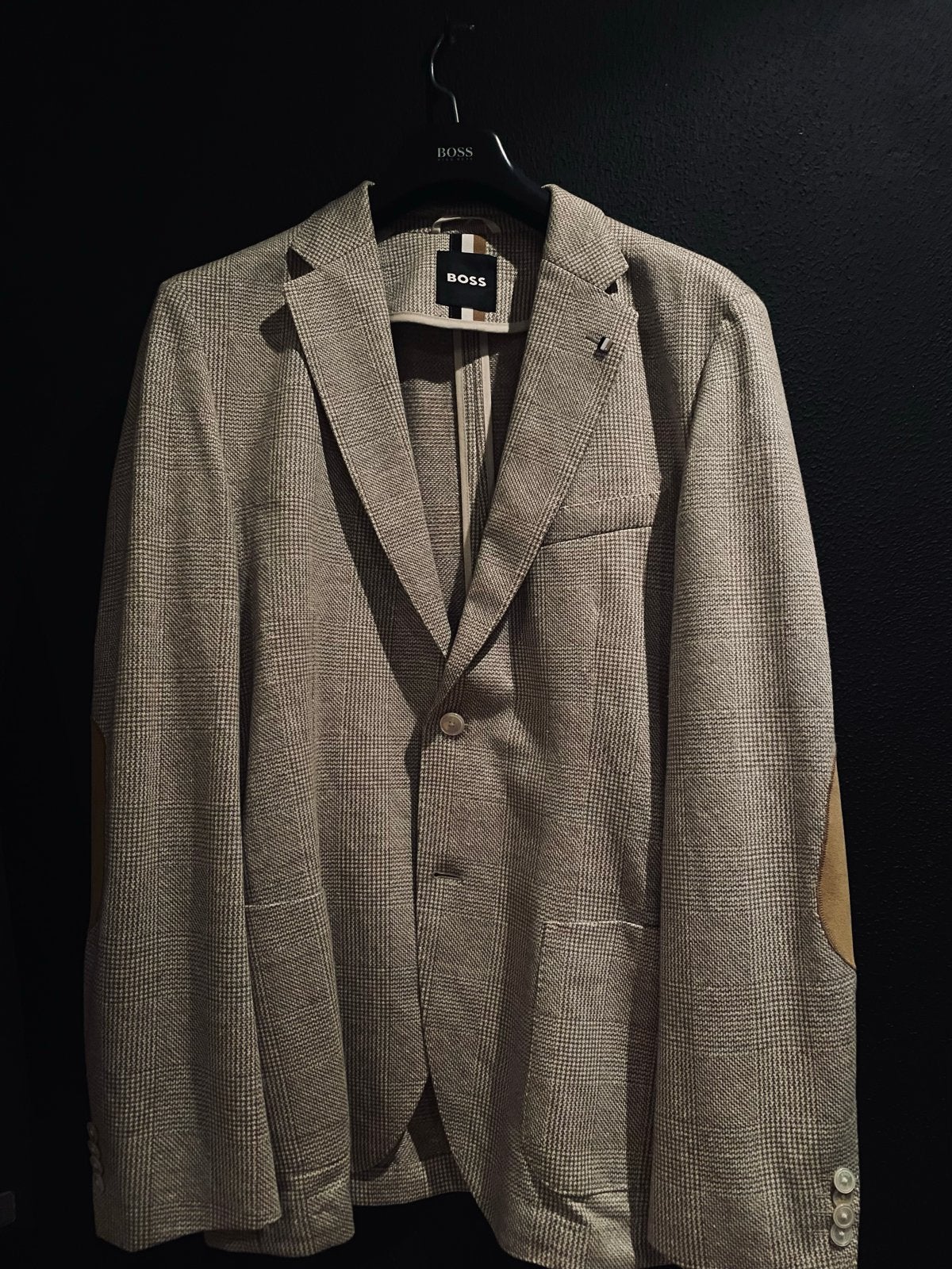 Hugo Boss jas maat L, Kleding | Heren, Ophalen of Verzenden, Zo goed als nieuw, Maat 52/54 (L), Bruin