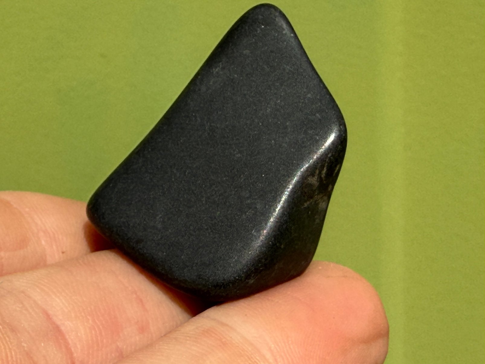 Zwarte Azeztuliet mineralen edelstenen, Ophalen of Verzenden, Mineraal