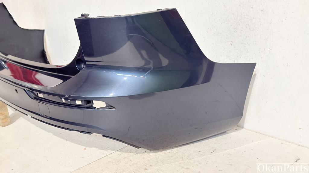 Volvo V60 II achterbumper 31688836, Gebruikt, Gunnar Engellaus vag 8
405 31  Gothenburg, SE, Info@volvocars.com, Ophalen of Verzenden
