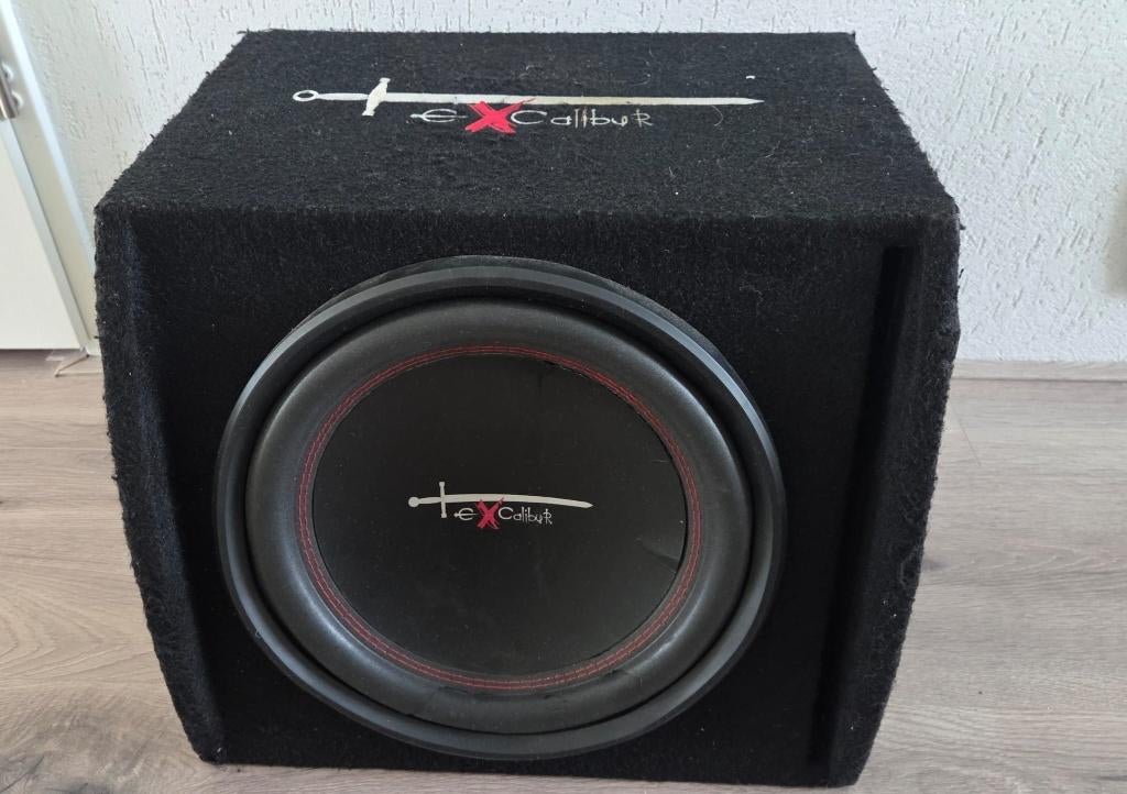 subwoofer Excalibur subwoofer werkt goed en krachtig,, Auto diversen, Ophalen of Verzenden, Gebruikt
