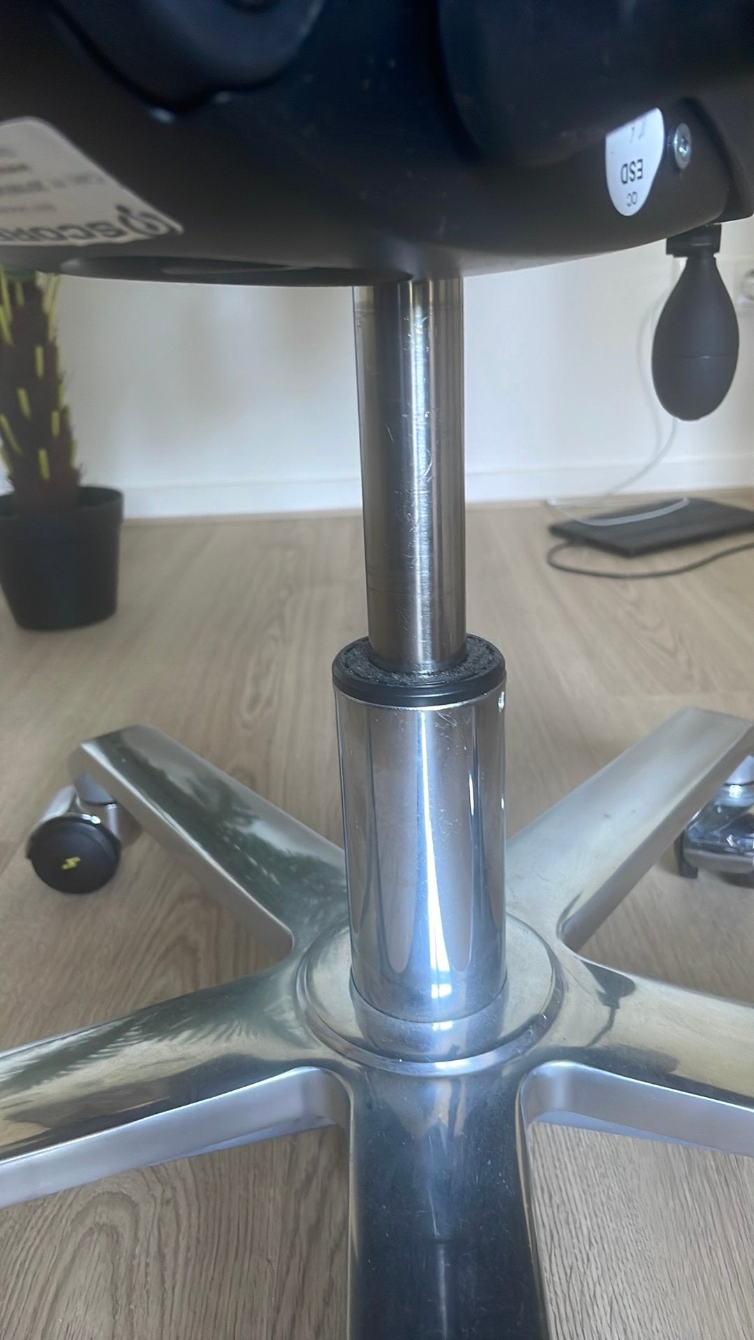 Werkstoel, Ophalen, Kunststof, Gebruikt, 60 tot 90 cm