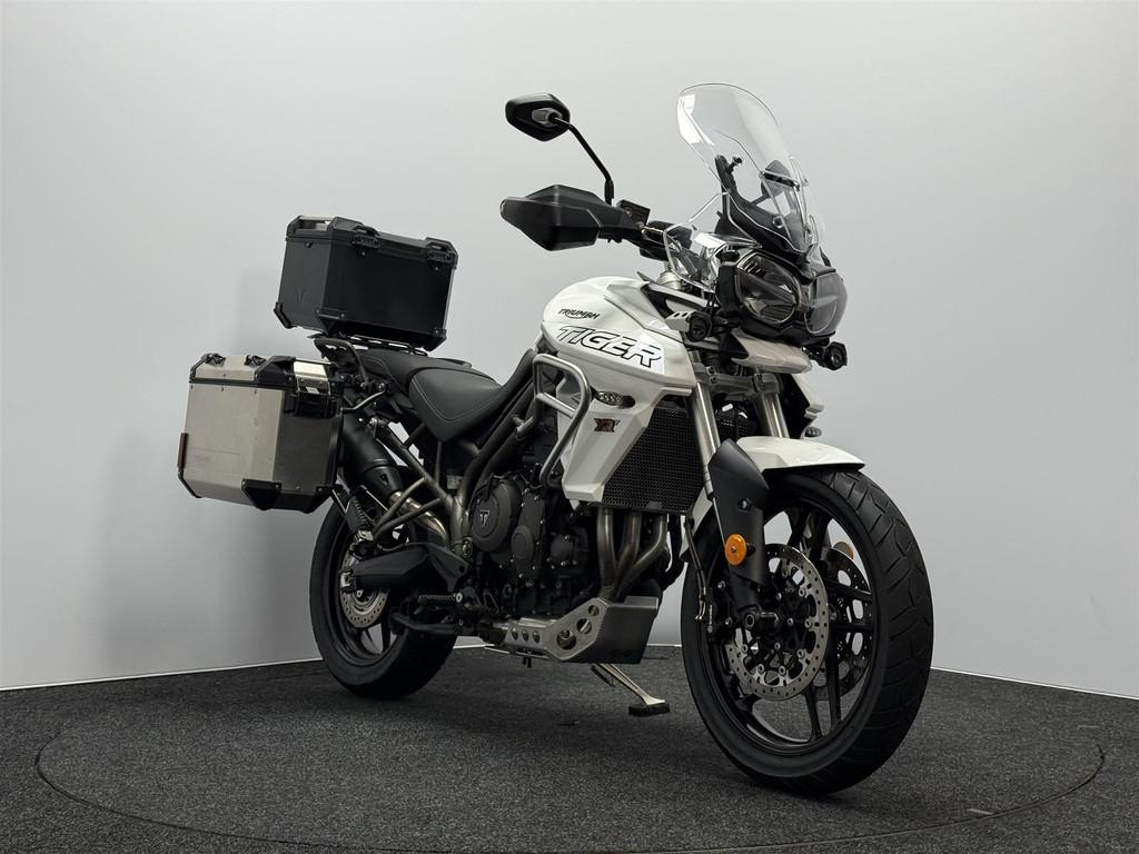 Triumph Tiger 800 XRT - foto 3