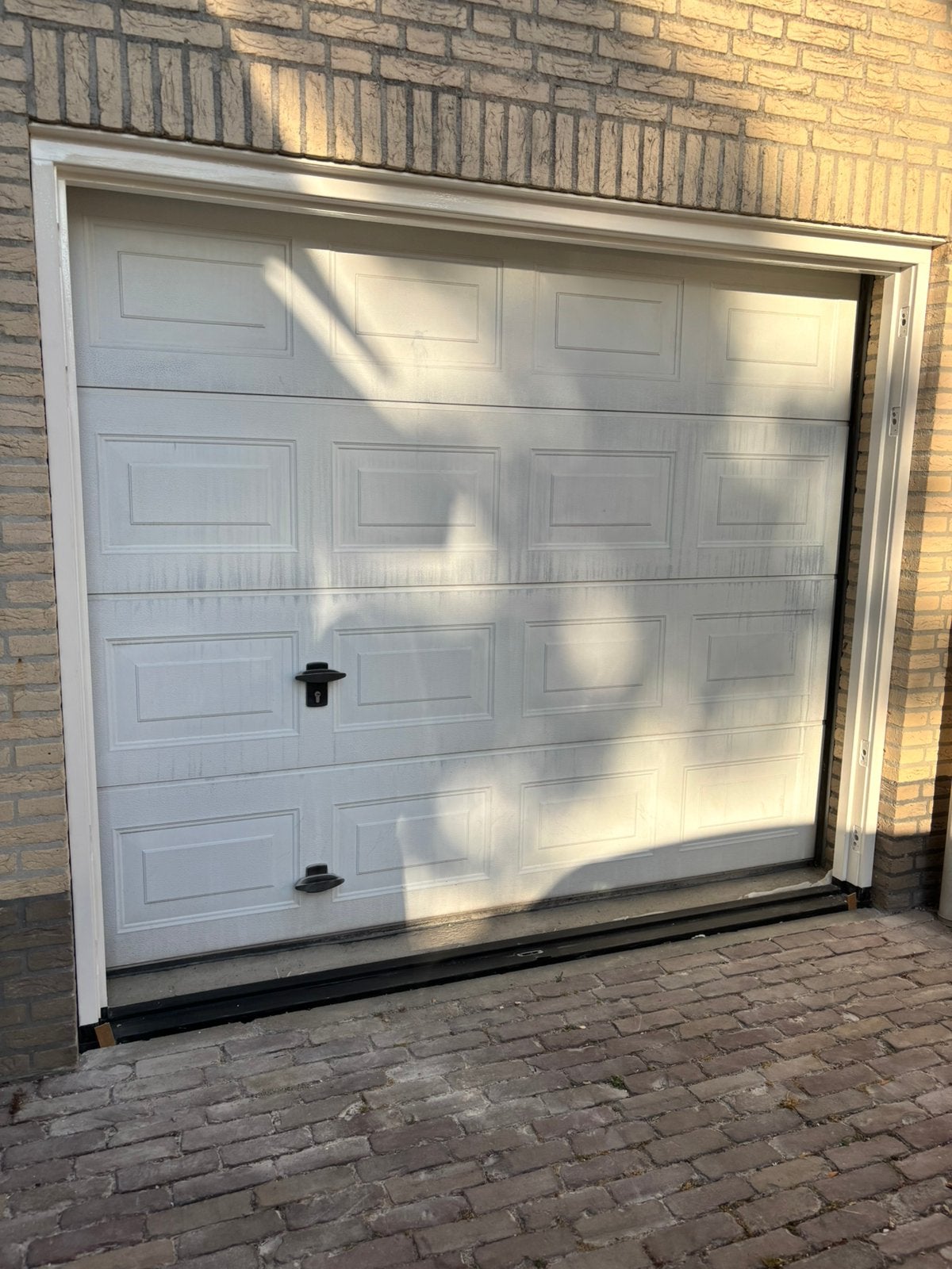 Electische roldeur garagedeur Novoferm 2500 x 2125, Doe-het-zelf en Verbouw, Deuren en Horren, Ophalen, Kunststof, Gebruikt, Garagedeur
