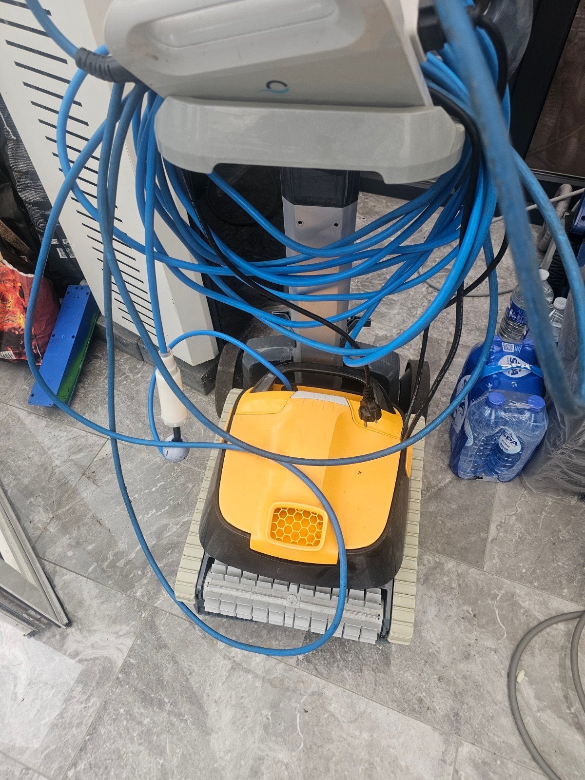 Zwembad robot dolphin e35
Ophalen belgie limburg beringen, Ophalen