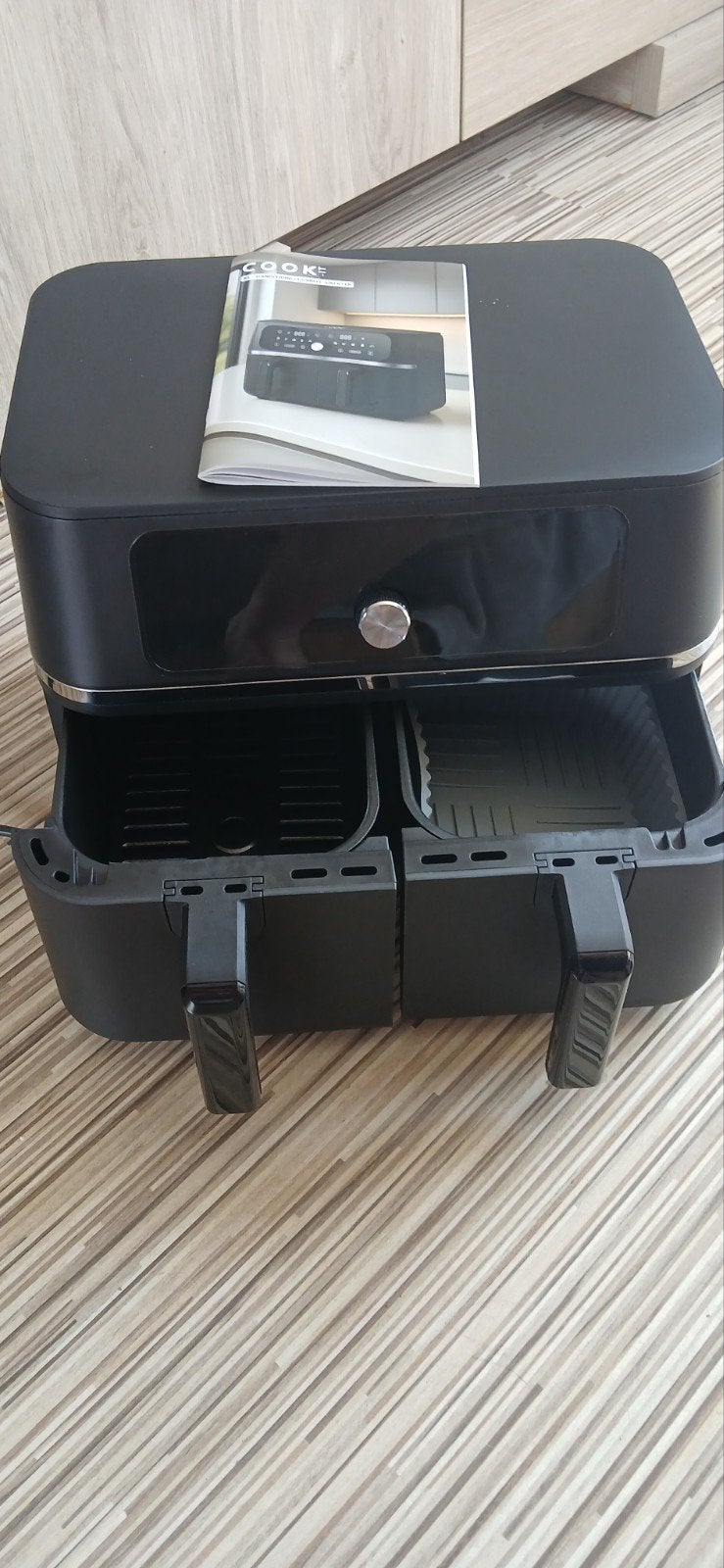 Cook@Home Airfryer met 2 siliconen inlegbakjes en boekje, Ophalen of Verzenden, Zo goed als nieuw, Airfryer