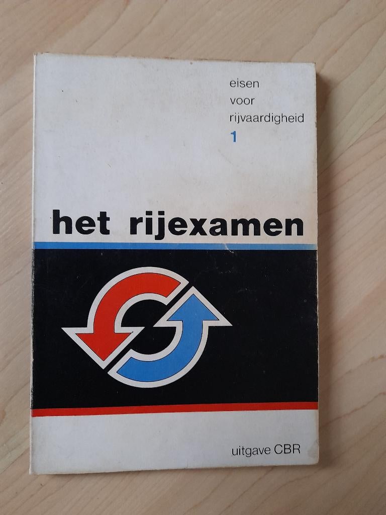HET RIJEXAMEN 1 EISEN VOOR RIJVAARDIGHEID, Ophalen of Verzenden, Gelezen