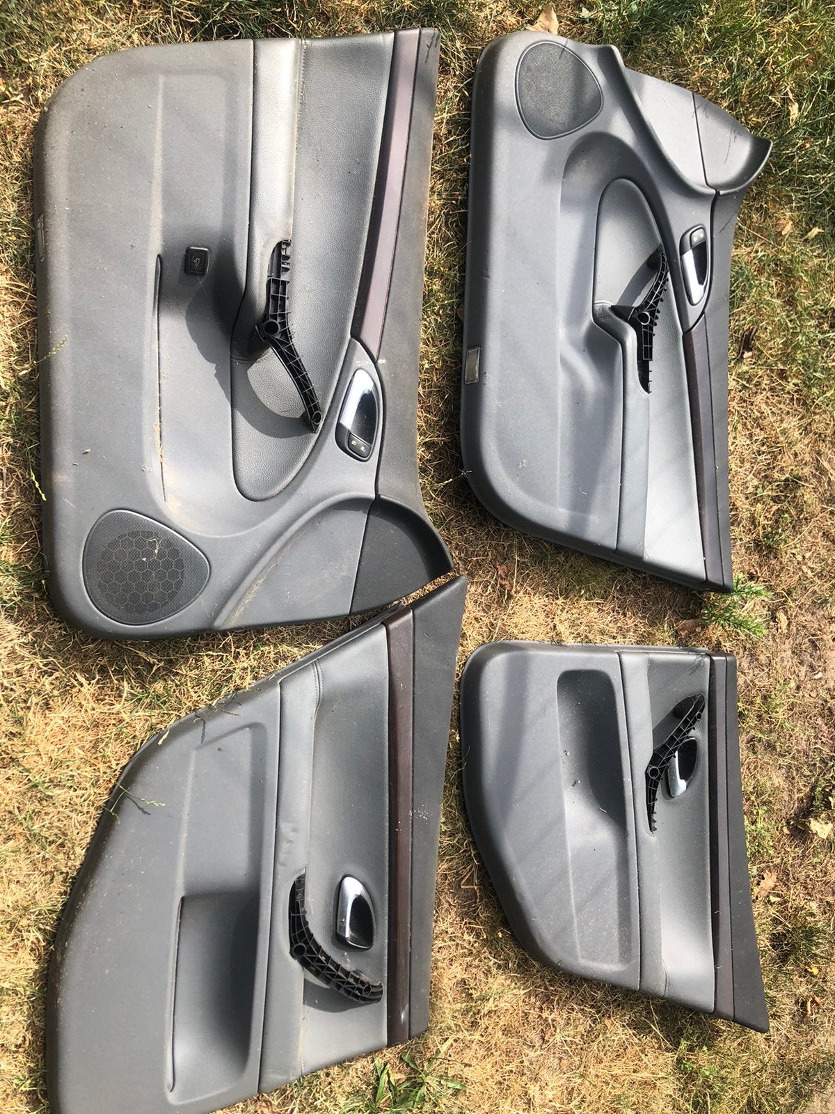 Set van 4 nette deurpanelen, grijs incl houtlook strips, Ophalen of Verzenden, Saab