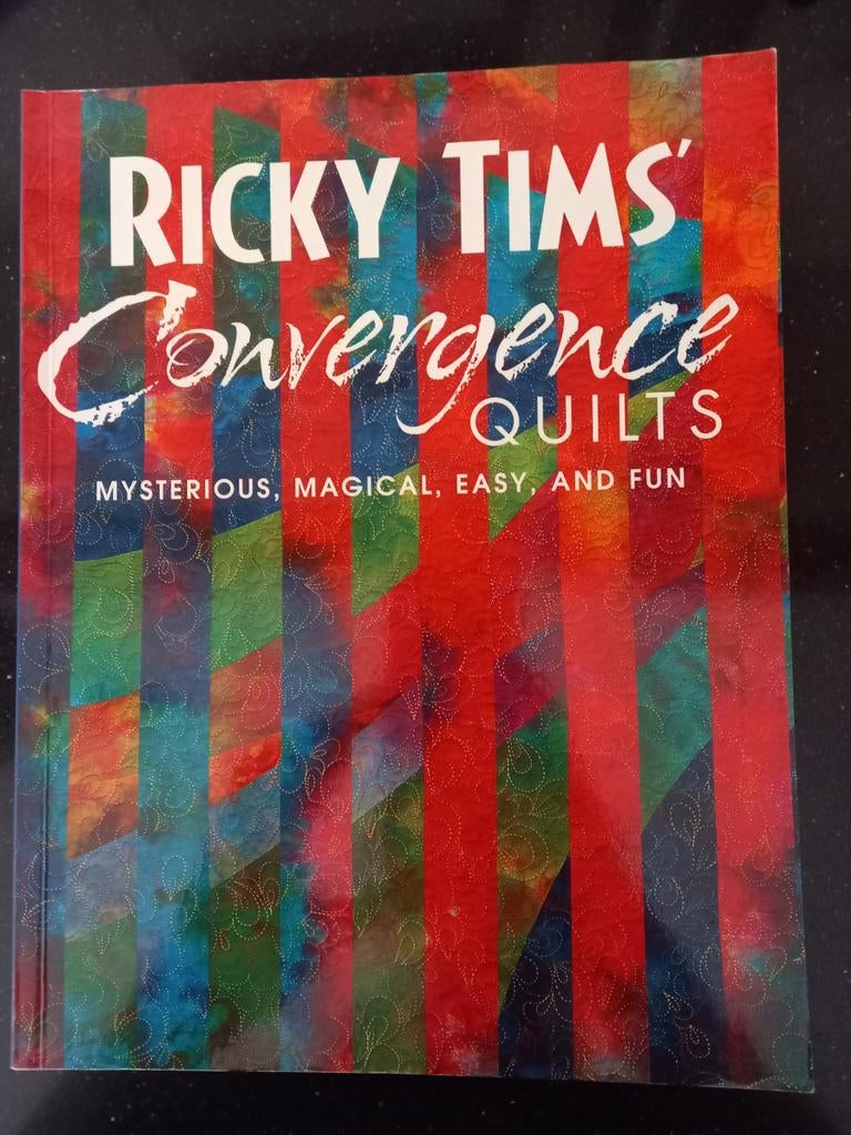 Ricky Tims' Convergence Quilts - Boek over quilten, Boeken, Ophalen of Verzenden, Zo goed als nieuw