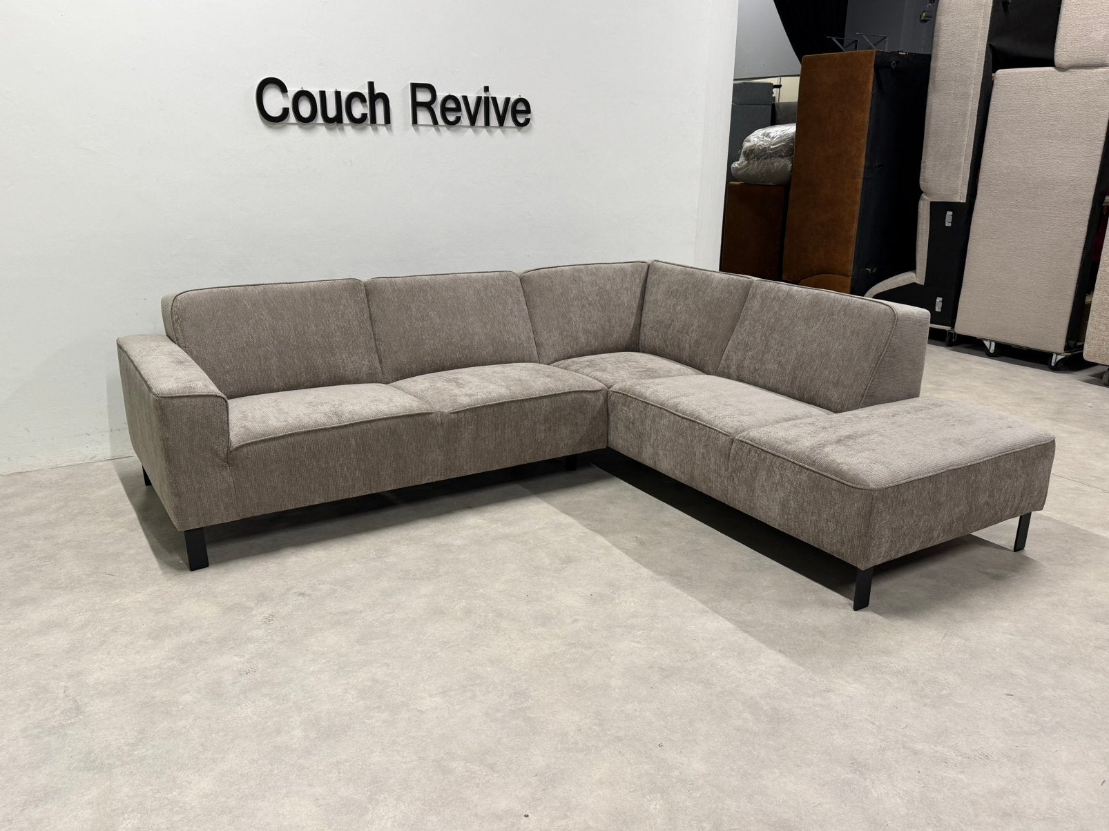 NIEUWE Taupe hoekbank Milo 265x225 | GRATIS LEVERING, Info@couchrevive.nl, -, Couch Revive, Ophalen of Verzenden